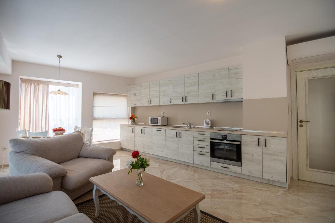 Antik Apartments Balcsik Kültér fotó