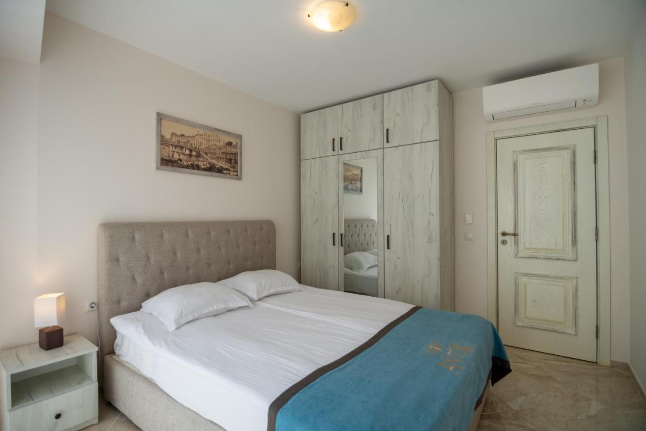 Antik Apartments Balcsik Kültér fotó