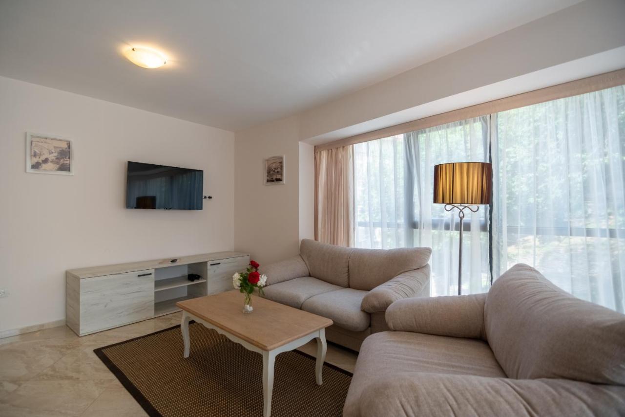 Antik Apartments Balcsik Kültér fotó