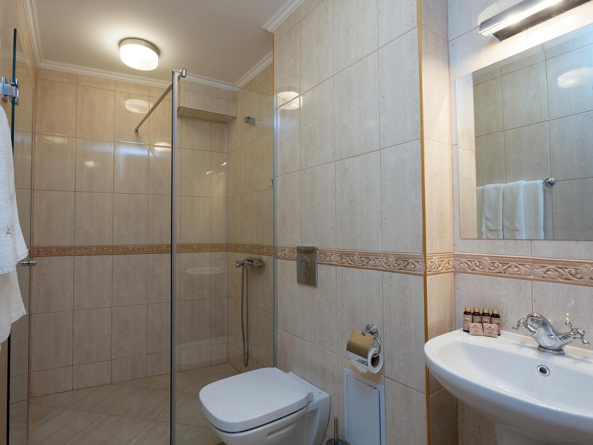 Antik Apartments Balcsik Kültér fotó