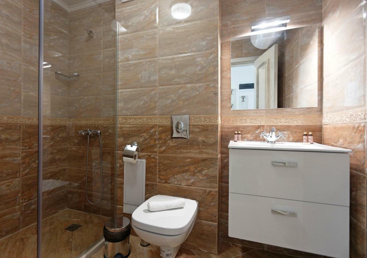 Antik Apartments Balcsik Kültér fotó
